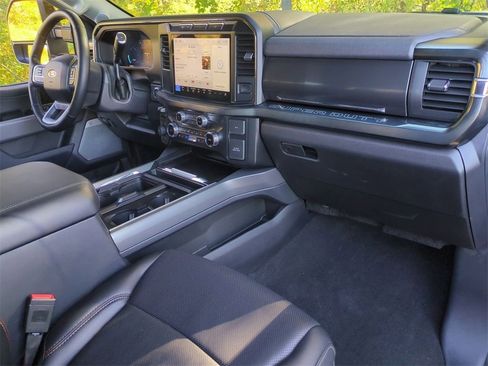 Used 2024 Ford F250 Lariat image 29