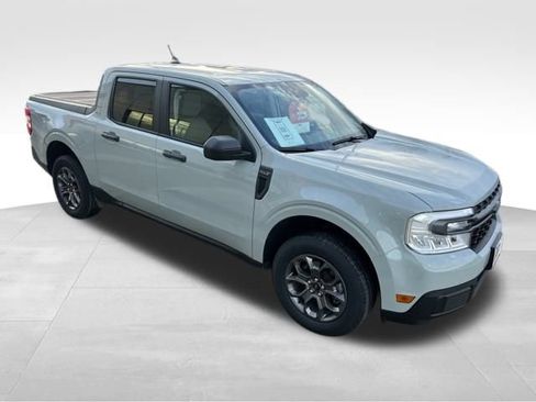 Used 2024 Ford Maverick XLT w/ Equipment Group 300A Standard image 9