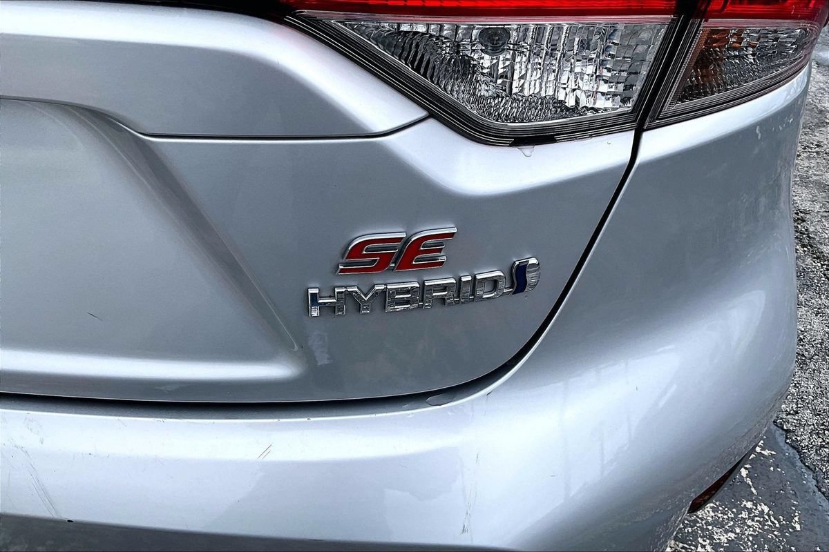 Used 2024 Toyota Corolla SE FWD image 24