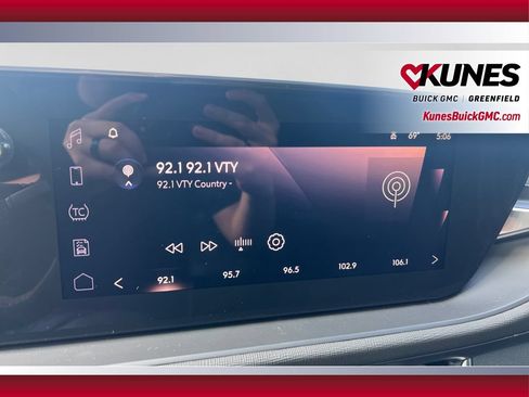 New 2026 Buick Envista Preferred w/ Convenience I Package FWD image 23