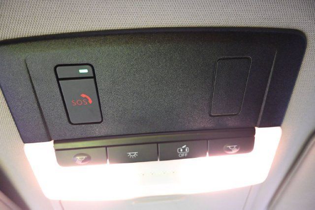 Used 2025 Nissan Altima 2.5 SV FWD image 19