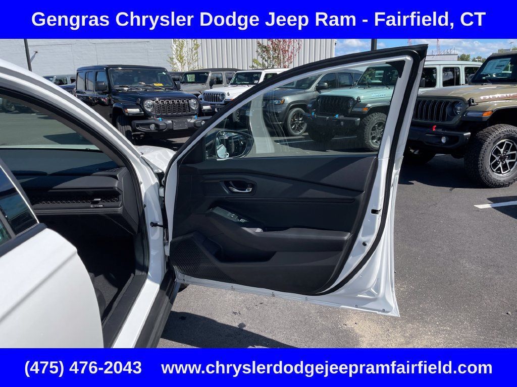 Used 2026 Honda Accord SE image 18