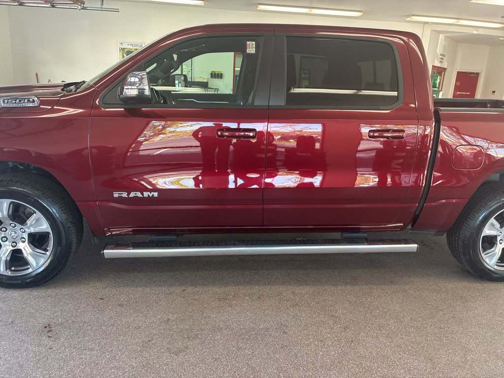 Used 2023 RAM 1500 Laramie AWD/4WD image 6
