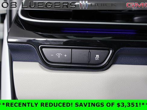 Used 2025 Kia Carnival SX Prestige FWD image 30