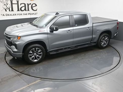 Used 2025 Chevrolet Silverado 1500 RST AWD/4WD image 42