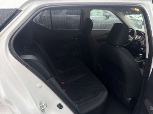 Used 2024 Nissan Kicks SV image 10