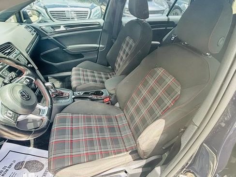 Used 2017 Volkswagen GTI S FWD image 9