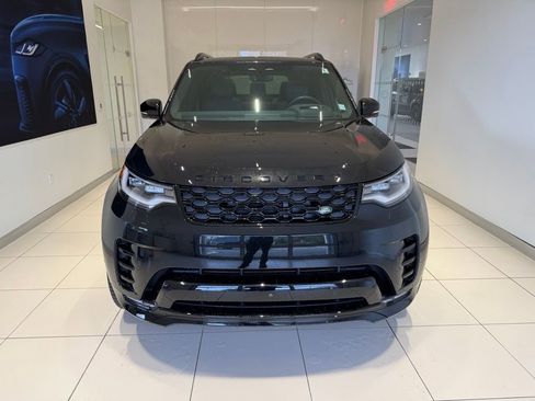 New 2025 Land Rover Discovery Dynamic SE image 7