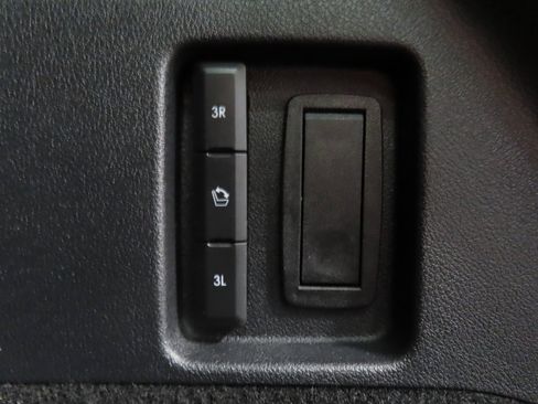 Used 2023 Lincoln Aviator Reserve w/ Equipment Group 201A image 36