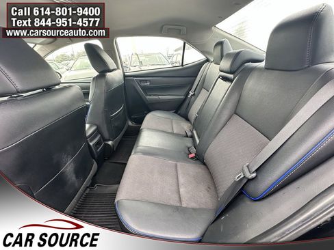 Used 2018 Toyota Corolla SE image 12