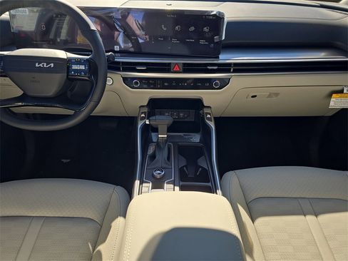 New 2026 Kia Sorento S image 16