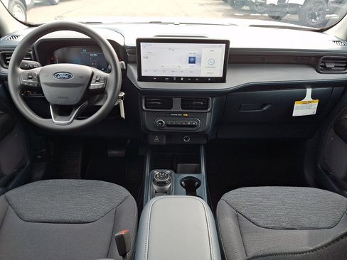 New 2026 Ford Maverick XL image 8