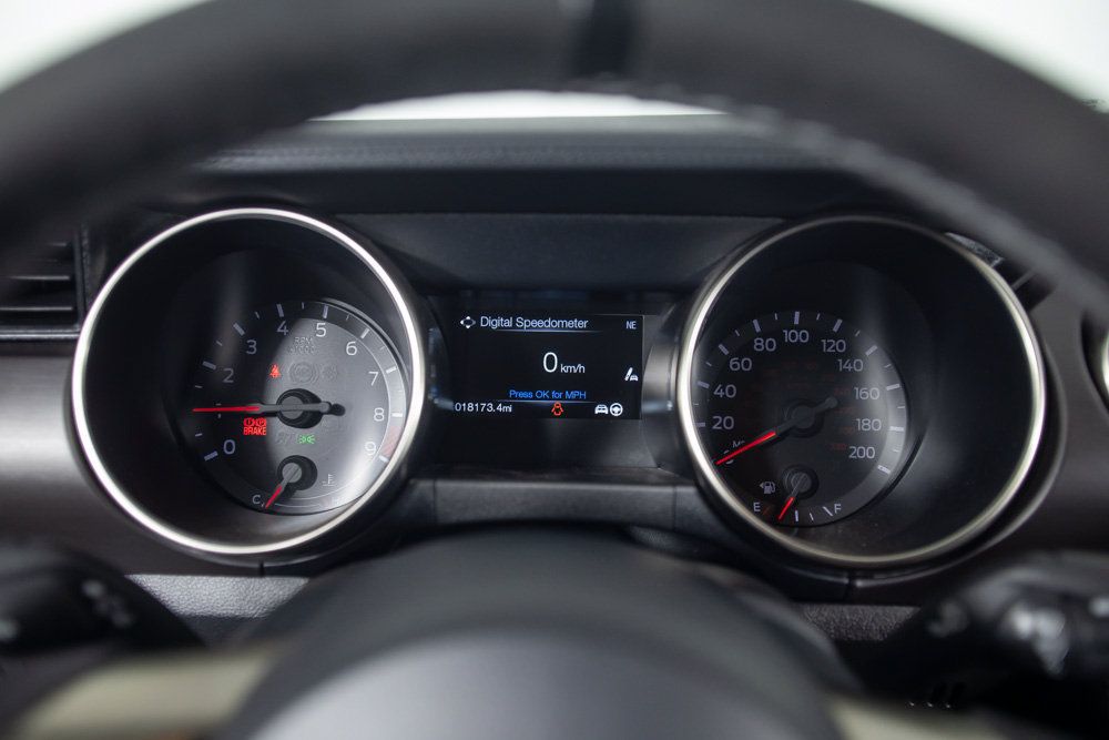Used 2018 Ford Mustang Shelby GT350 RWD image 13