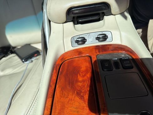 Used 2007 Lexus SC 430 Convertible image 16