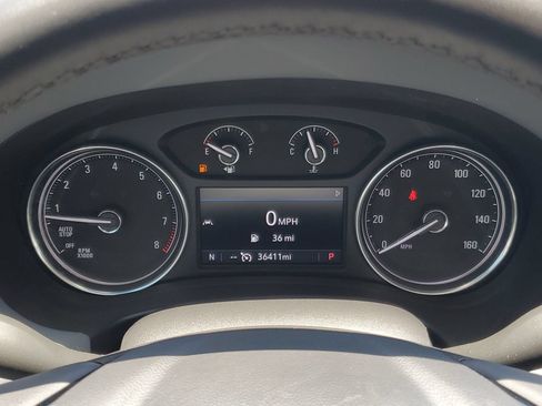 Used 2024 Buick Enclave Essence w/ Technology Package FWD image 28