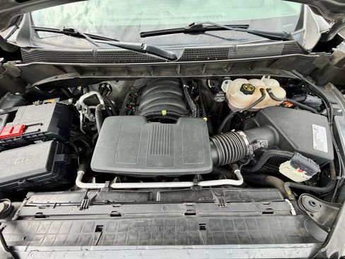 Used 2021 Chevrolet Silverado 1500 Custom AWD/4WD image 25