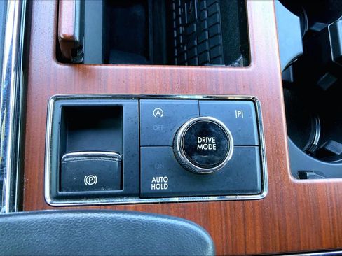 Certified 2022 Lincoln Navigator L Reserve image 36