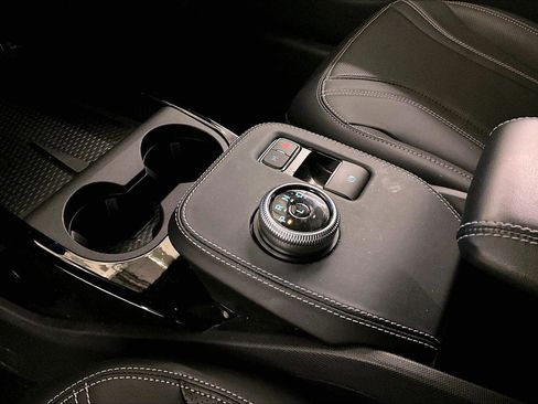 Used 2024 Ford Mustang Mach-E Premium image 16