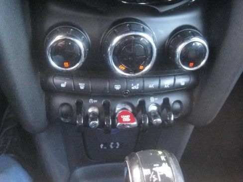 Used 2015 MINI Cooper 2-Door Hardtop FWD image 19