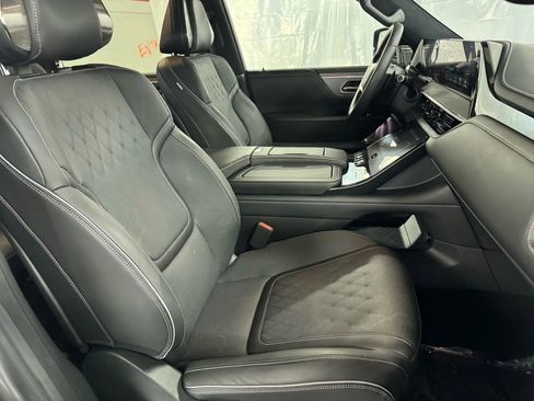 Used 2025 INFINITI QX80 Autograph image 38