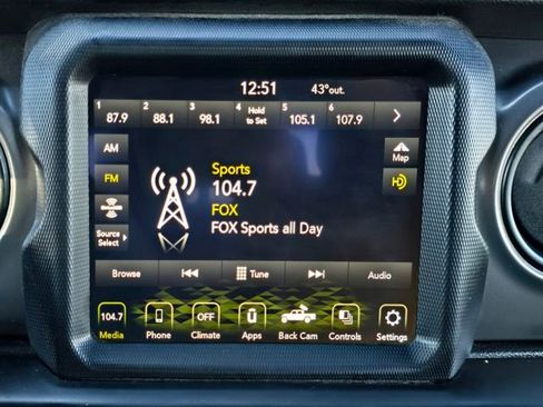 Certified 2023 Jeep Gladiator Sport image 11