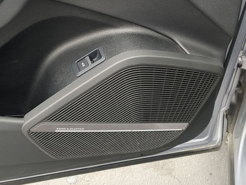 Used 2024 Audi Q5 2.0T Premium Plus image 15