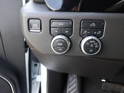 Used 2025 GMC Sierra 1500 Elevation AWD/4WD image 58