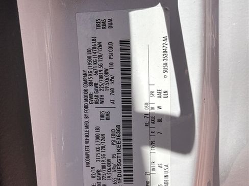 Used 2019 Ford F550 2WD Regular Cab Super Duty image 18
