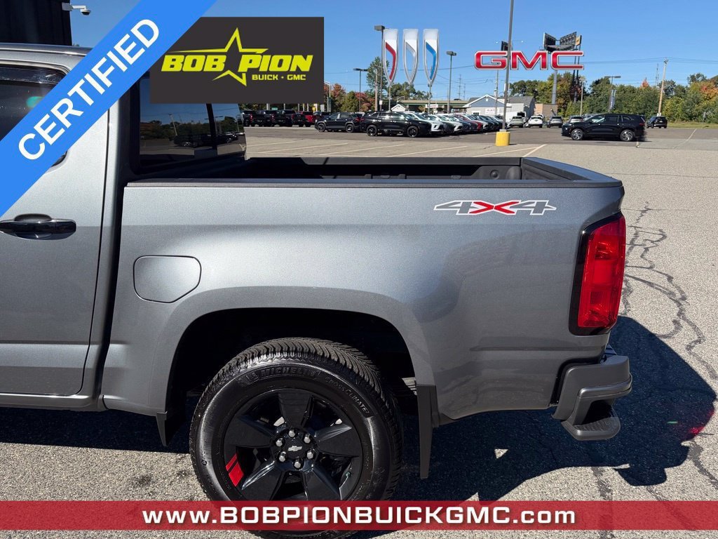 Used 2022 Chevrolet Colorado LT w/ Redline Special Edition AWD/4WD image 12