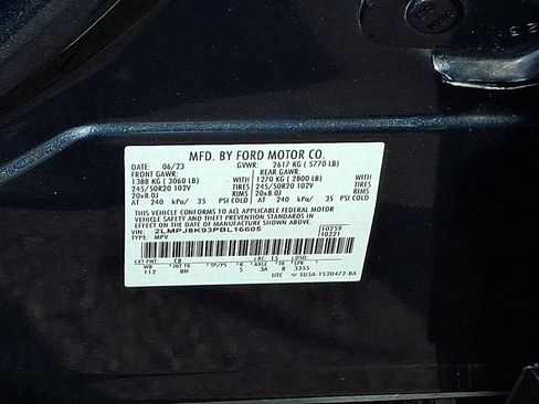 Certified 2023 Lincoln Nautilus Reserve AWD/4WD image 26
