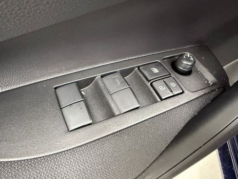 New 2026 Toyota Corolla LE image 27