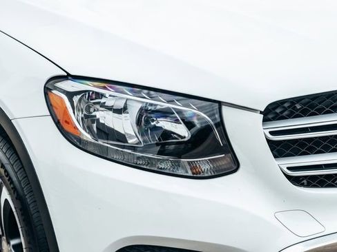 Used 2016 Mercedes-Benz GLC 300 image 41