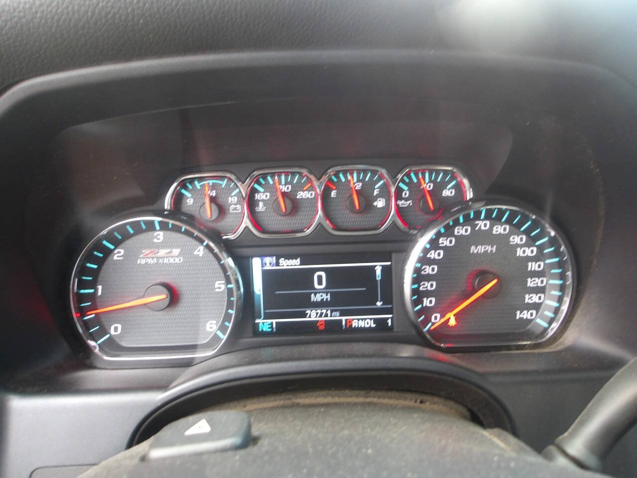 Used 2019 Chevrolet Silverado 2500 LT w/ All Star Edition AWD/4WD image 14