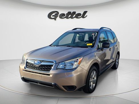 Used 2015 Subaru Forester 2.5i w/ Alloy Wheel Package AWD/4WD image 2