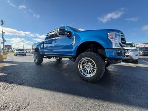 Used 2020 Ford F250 Platinum image 1