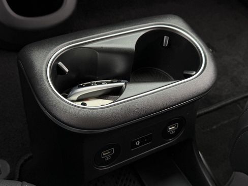 Certified 2023 Hyundai Ioniq 5 SEL w/ Cargo Package image 16