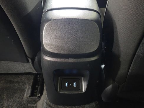 Certified 2025 Hyundai Elantra Sport FWD image 16