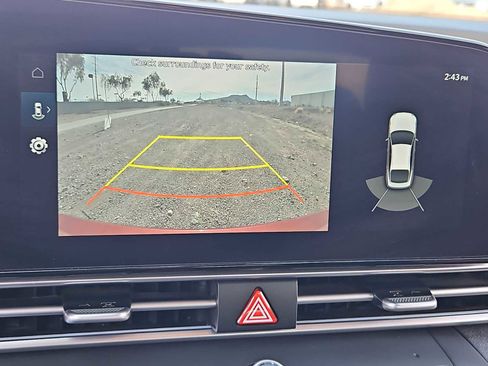 Certified 2023 Hyundai Elantra Limited image 29