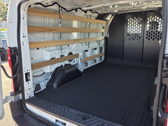 Certified 2025 Ford Transit 250 Low Roof RWD image 16