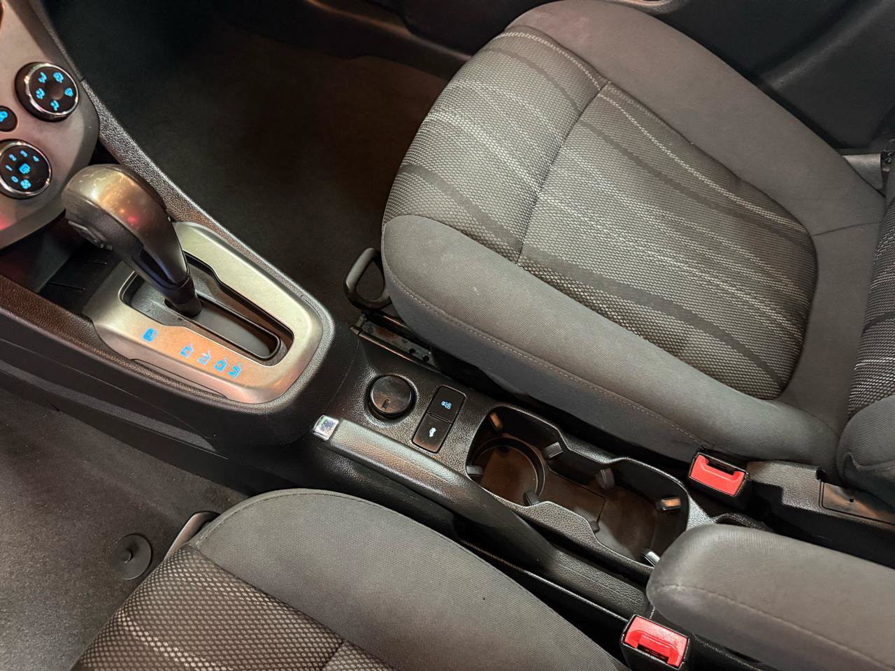 Used 2015 Chevrolet Sonic LT FWD image 14