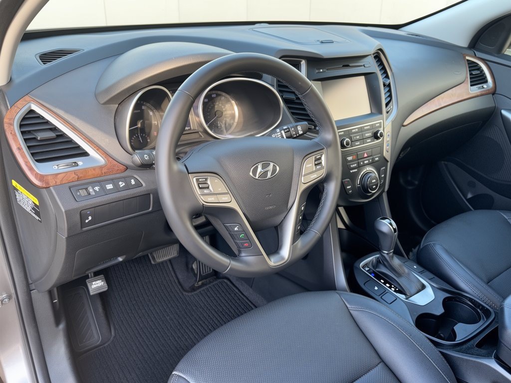 Used 2018 Hyundai Santa Fe Sport 2.0T FWD image 4