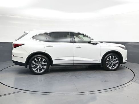 Used 2022 Acura MDX SH-AWD w/ Technology Package image 3