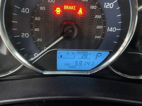 Used 2016 Toyota Corolla L image 22