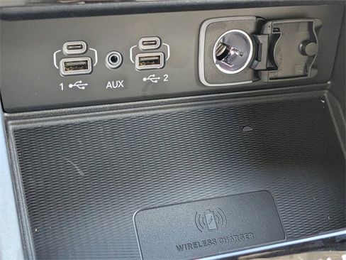 New 2025 Jeep Grand Cherokee Limited w/ Luxury Tech Group II image 23