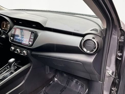Used 2024 Nissan Kicks SV w/ Interior Electronics Package image 18