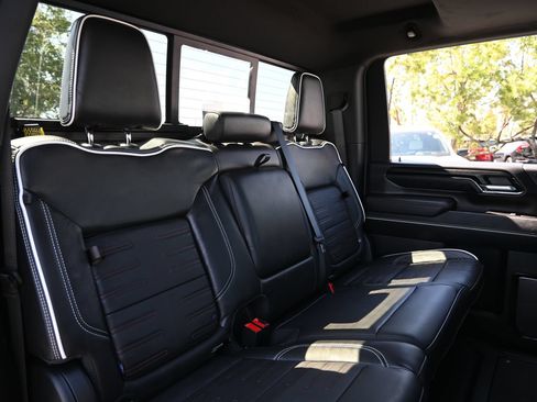 Used 2026 GMC Sierra 2500 AT4X AWD/4WD image 23