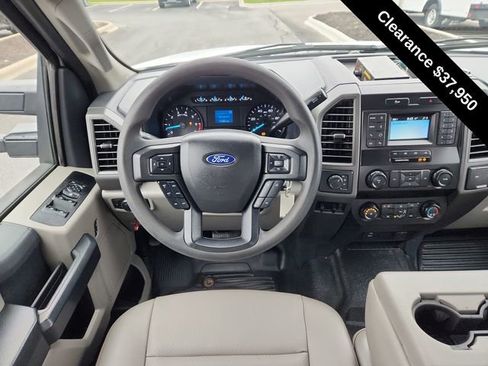 Used 2022 Ford F250 XL w/ Power Equipment Group AWD/4WD image 19