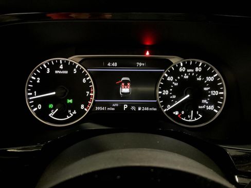 Used 2023 Nissan Pathfinder SL w/ SL Premium Package AWD/4WD image 13