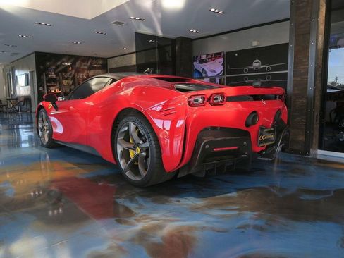 Used 2022 Ferrari SF90 Stradale image 66