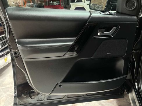 Used 2014 Land Rover LR2 AWD/4WD image 29